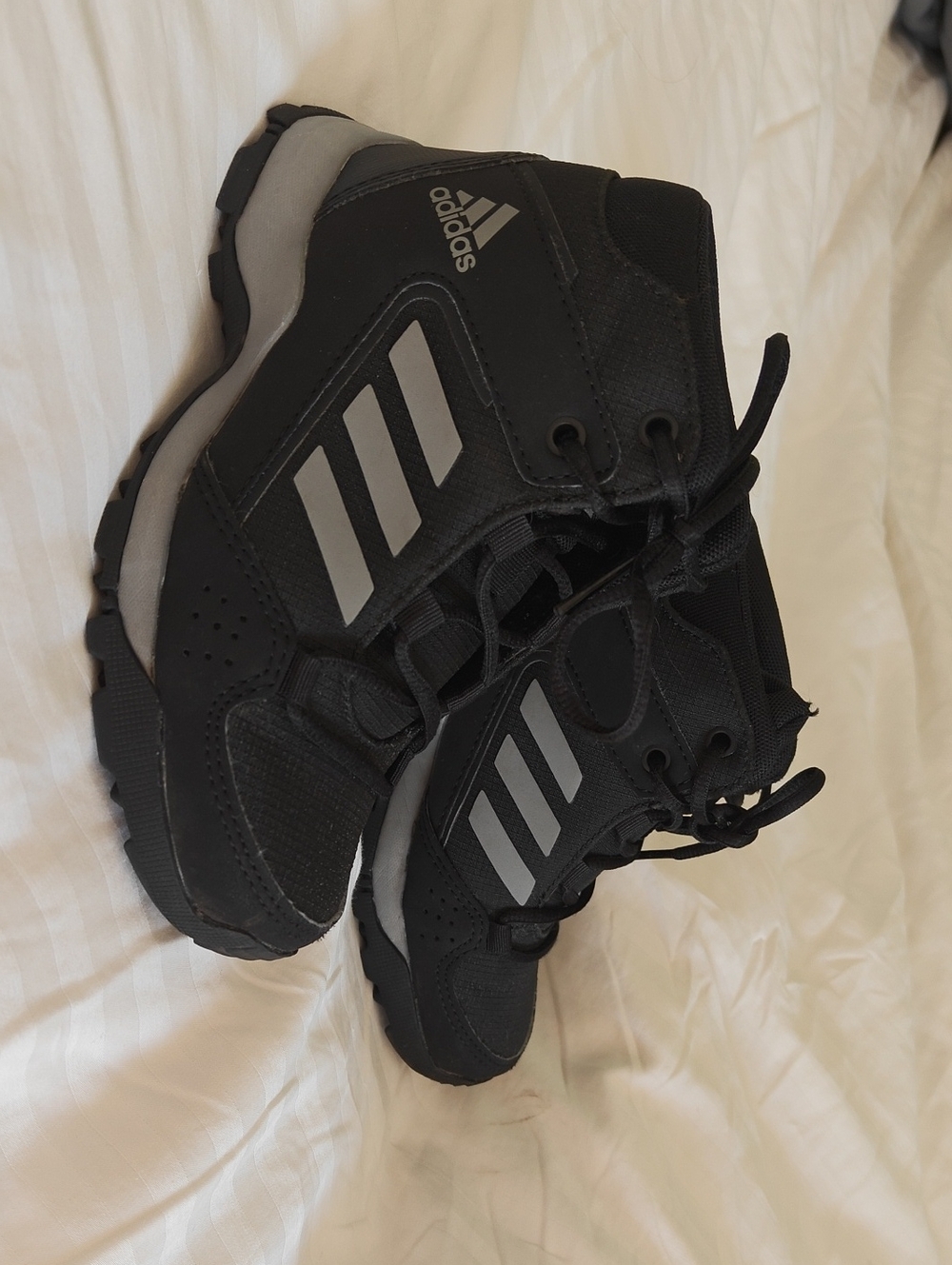 adidas Kids High-Top Hiking / Winter Boots Size 11.5 Toddler